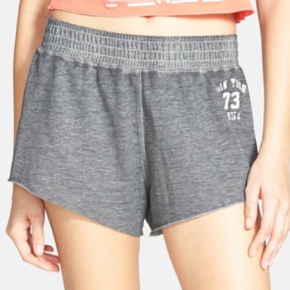 🆕 BILLABONG Sun Your Bunz' Shorts NWT - Picture 3 of 8